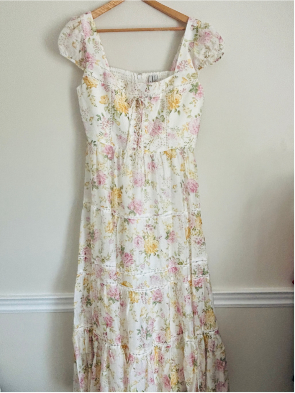 Ever New Romana CottageCore Tiered Floral Puff Sleeve Maxi Dress Size 12 Boho - Picture 8 of 16